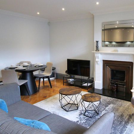 Barons Court Queens Club By Viridian Apartments London Exteriör bild